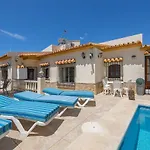 Villa De Alquiler Vacacional En Nerja Calle Solana